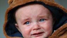 Gyermekpszichológiai problémák – miért sír a gyerek? Mi a teendő, ha a gyerek nyafog és síró
